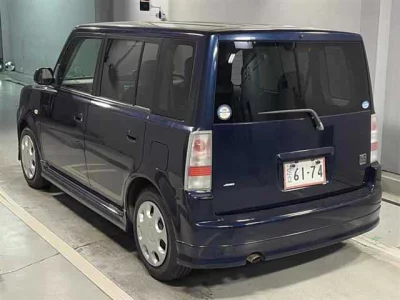 TOYOTA BB