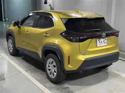 TOYOTA YARIS CROSS
