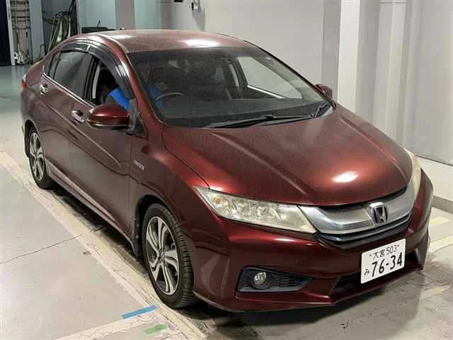 Honda Grace 2015