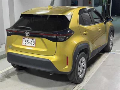 TOYOTA YARIS CROSS