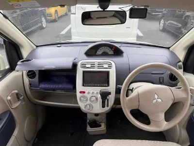 MITSUBISHI EK WAGON
