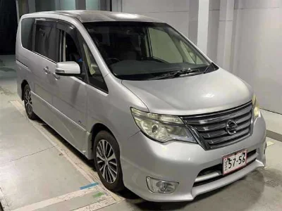 NISSAN SERENA