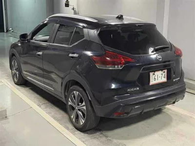 NISSAN KICKS