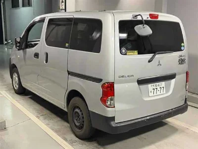 MITSUBISHI DELICA