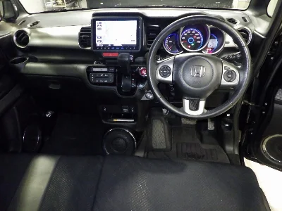 HONDA N BOX SLASH
