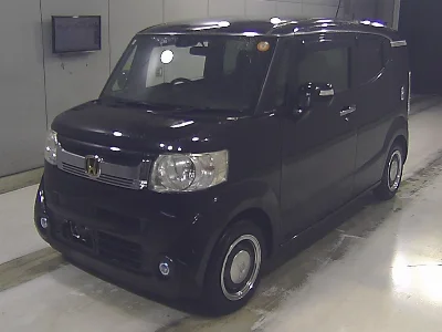 HONDA N BOX SLASH