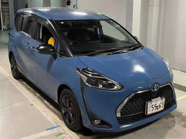 Toyota Sienta 2022