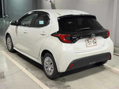 TOYOTA YARIS