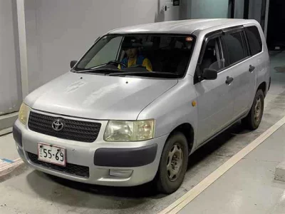 TOYOTA SUCCEED