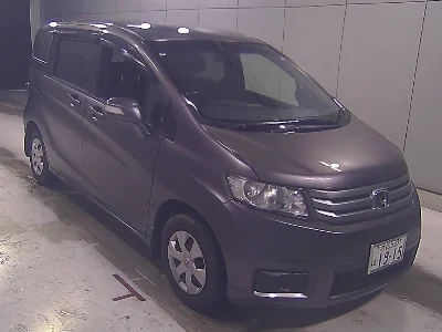 HONDA FREED SPIKE