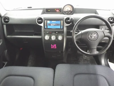 TOYOTA BB