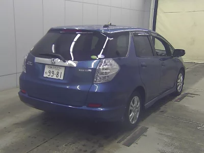 HONDA FIT SHUTTLE