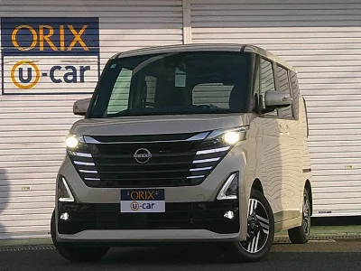 NISSAN ROOX
