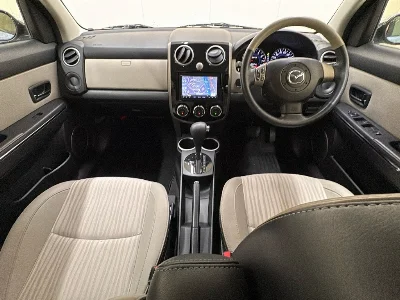 MAZDA VERISA