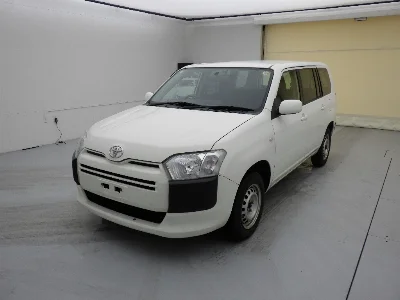 TOYOTA SUCCEED