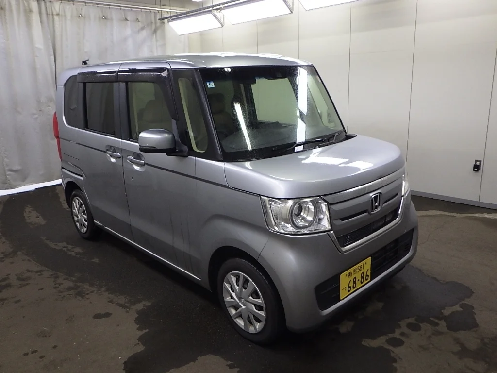 Honda N-Box  с аукциона в Японии
