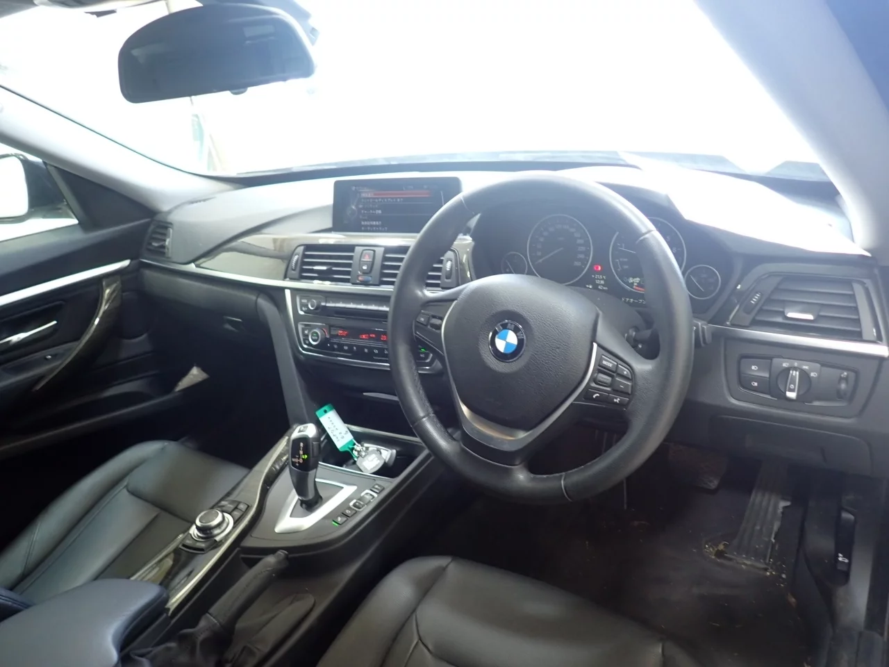 BMW 3-Series  с аукциона в Японии
