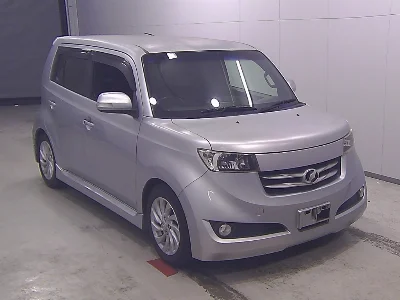 TOYOTA BB