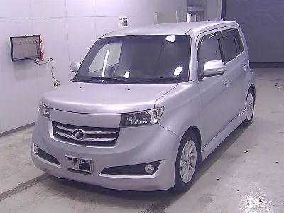 TOYOTA BB