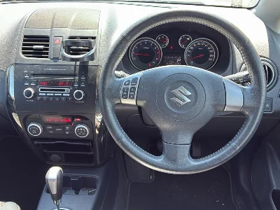 SUZUKI SX4