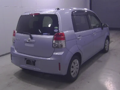 TOYOTA SPADE