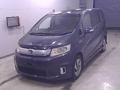 HONDA FREED SPIKE