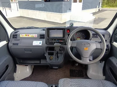 DAIHATSU HIJET VAN
