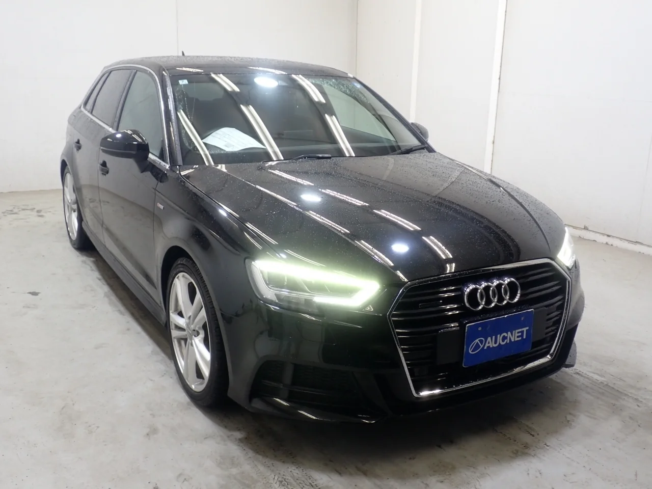 Audi A3  с аукциона в Японии