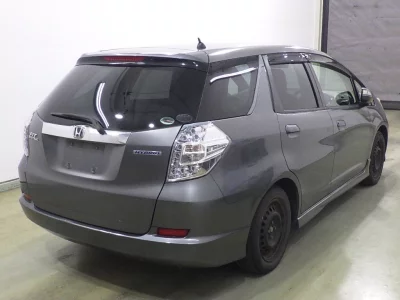 HONDA FIT SHUTTLE