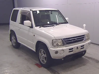 MITSUBISHI PAJERO MINI