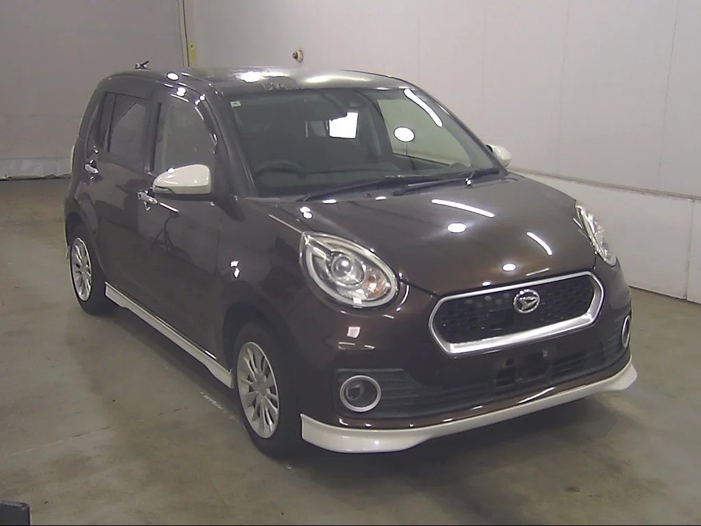 Daihatsu Boon 2016
