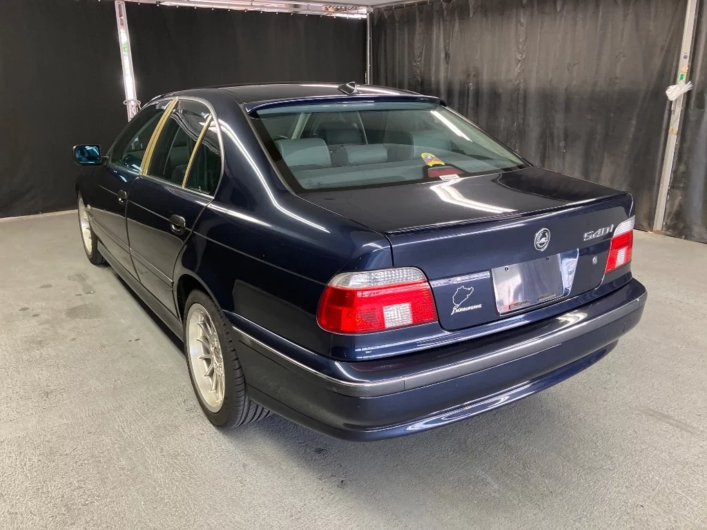 BMW 5-Series  с аукциона в Японии