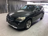 Цена авто BMW X1 с аукционов Японии, номер кузова VL18, пробег 51 000, оценка 4