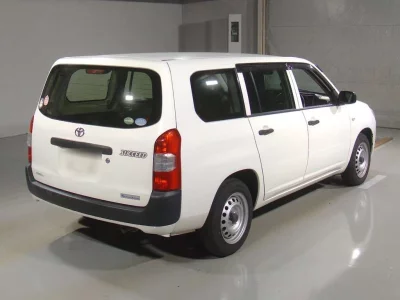 TOYOTA SUCCEED