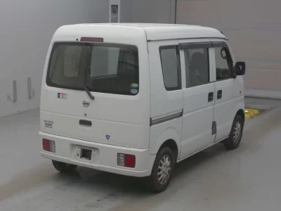 NISSAN CLIPPER VAN