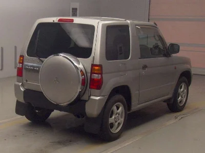 MITSUBISHI PAJERO MINI