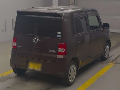 DAIHATSU MOVE CONTE