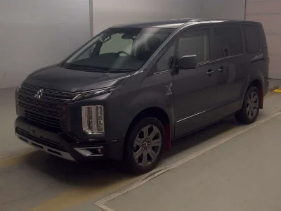 MITSUBISHI DELICA D5