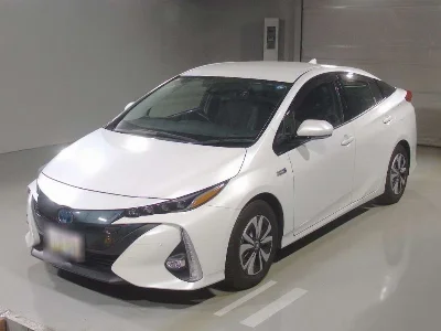 TOYOTA PRIUS PHV