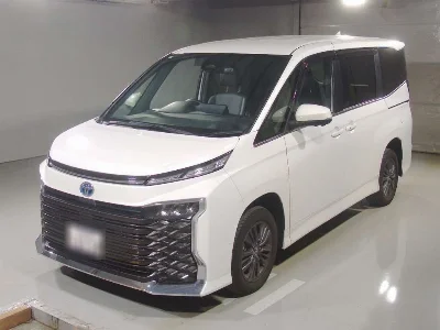 Статистика аукционов Toyota Voxy