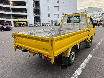NISSAN VANETTE TRUCK