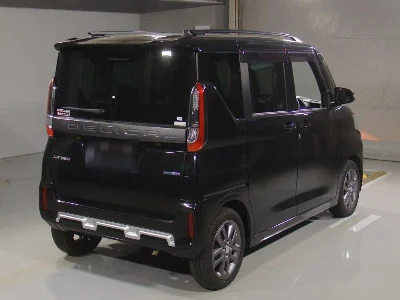 Mitsubishi Delica Mini