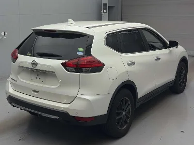 NISSAN X-TRAIL 2