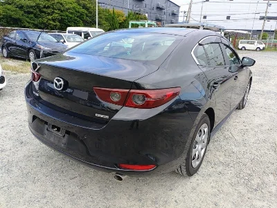 MAZDA MAZDA3