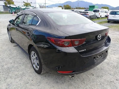 MAZDA MAZDA3
