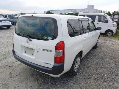 Toyota Succeed