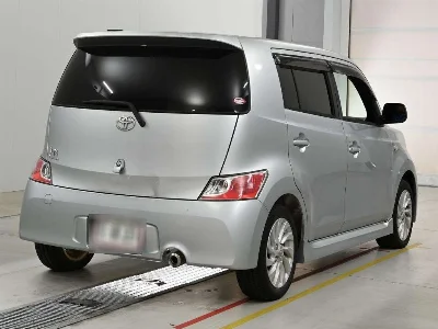 TOYOTA BB
