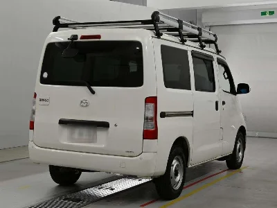 MAZDA BONGO VAN