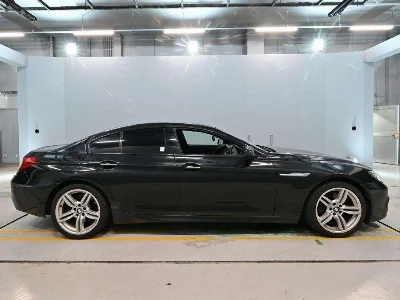 BMW 6 SERIES