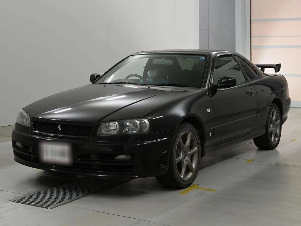 Nissan Skyline 2001